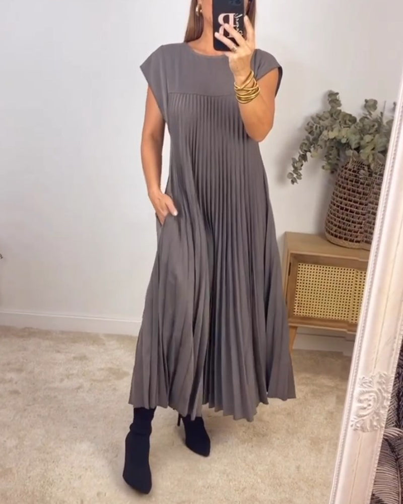 Gwen - Pleated Maxi Dress