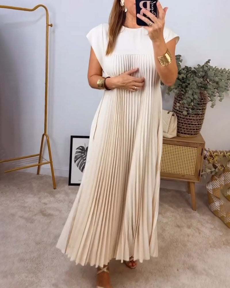 Gwen - Pleated Maxi Dress