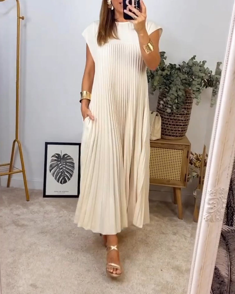 Gwen - Pleated Maxi Dress