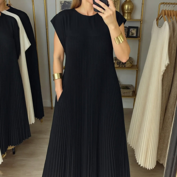 Gwen - Pleated Maxi Dress